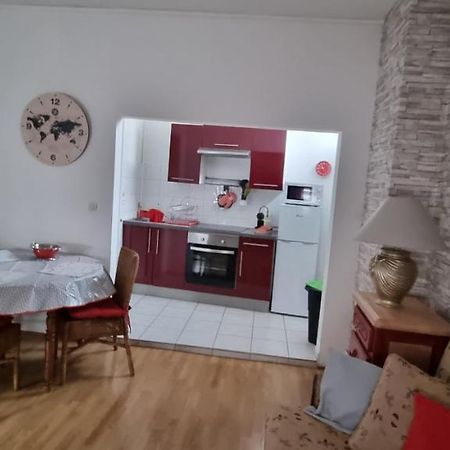 Appartement Meuble Romain نيديربرون ليه باينس المظهر الخارجي الصورة